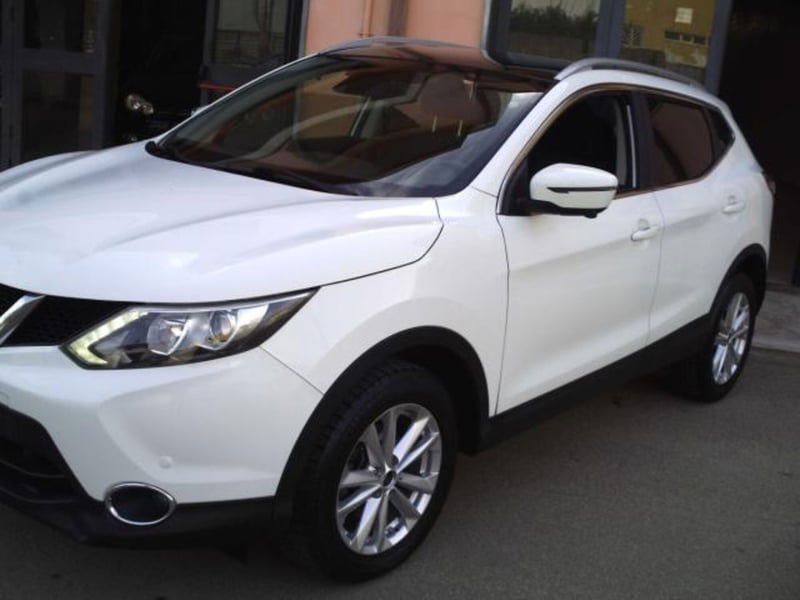 Nissan Qashqai 1.5 dCi DPF Tekna