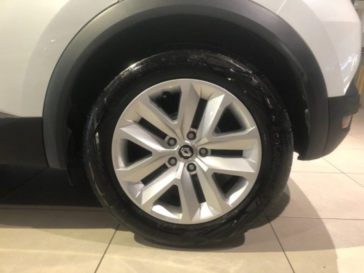 Renault Captur Full Hybrid E-Tech 145 CV Initiale Paris (10)