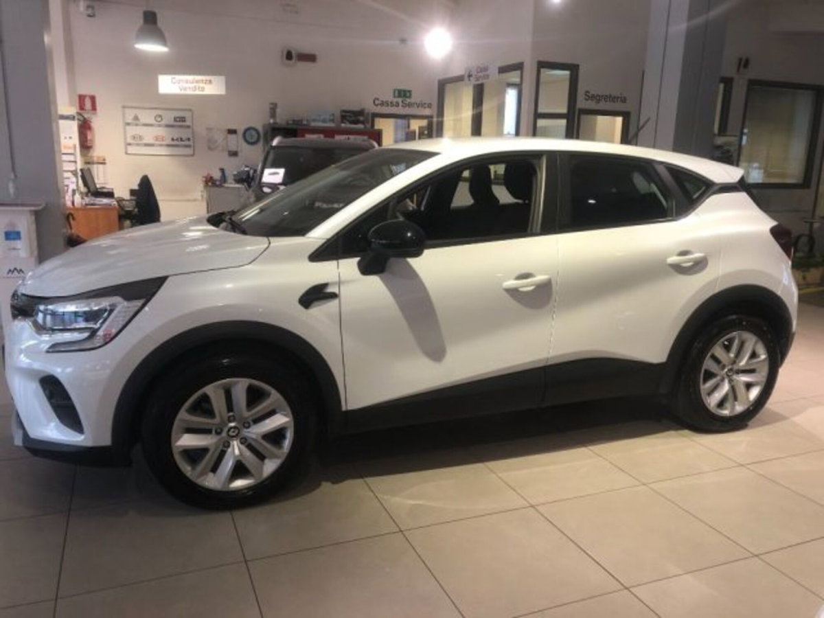 Renault Captur Full Hybrid E-Tech 145 CV Initiale Paris (11)