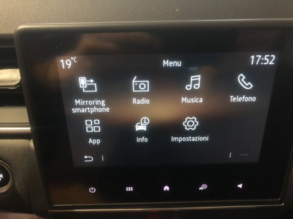 Renault Captur Full Hybrid E-Tech 145 CV Initiale Paris (18)