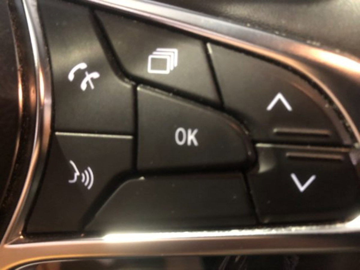 Renault Captur Full Hybrid E-Tech 145 CV Initiale Paris (20)