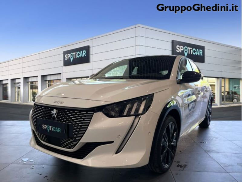Peugeot 208 motore elettrico 136 CV 5 porte GT 