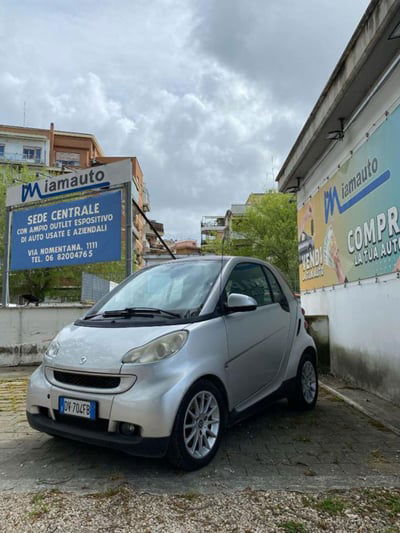 smart Fortwo 1000 62 kW coupé passion usata