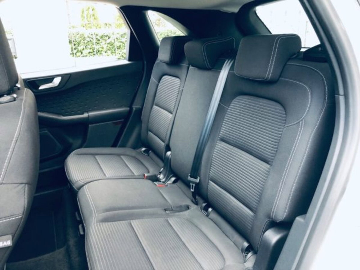 Ford Kuga 1.5 EcoBlue 120 CV aut. 2WD Titanium X (8)