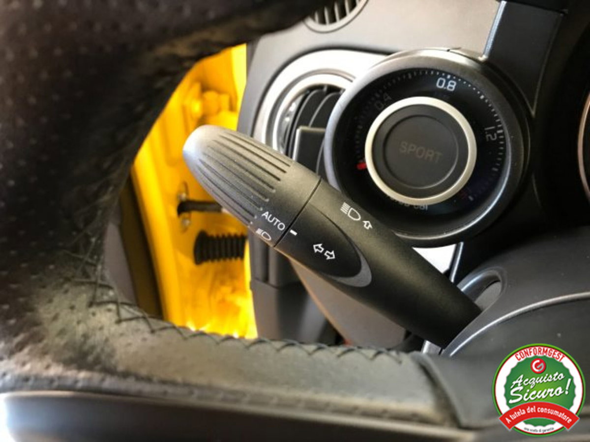 Abarth 595 595 1.4 Turbo T-Jet 165 CV Turismo (16)