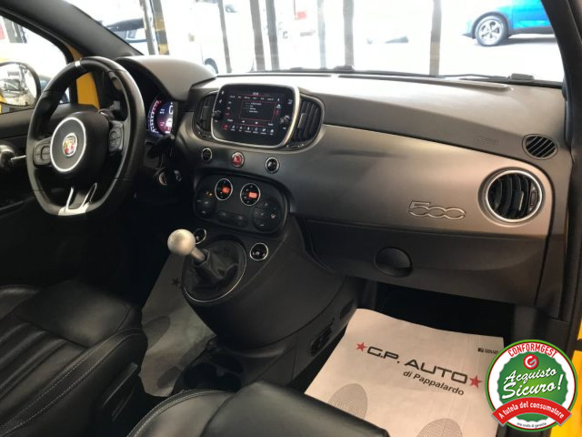 Abarth 595 595 1.4 Turbo T-Jet 165 CV Turismo (20)