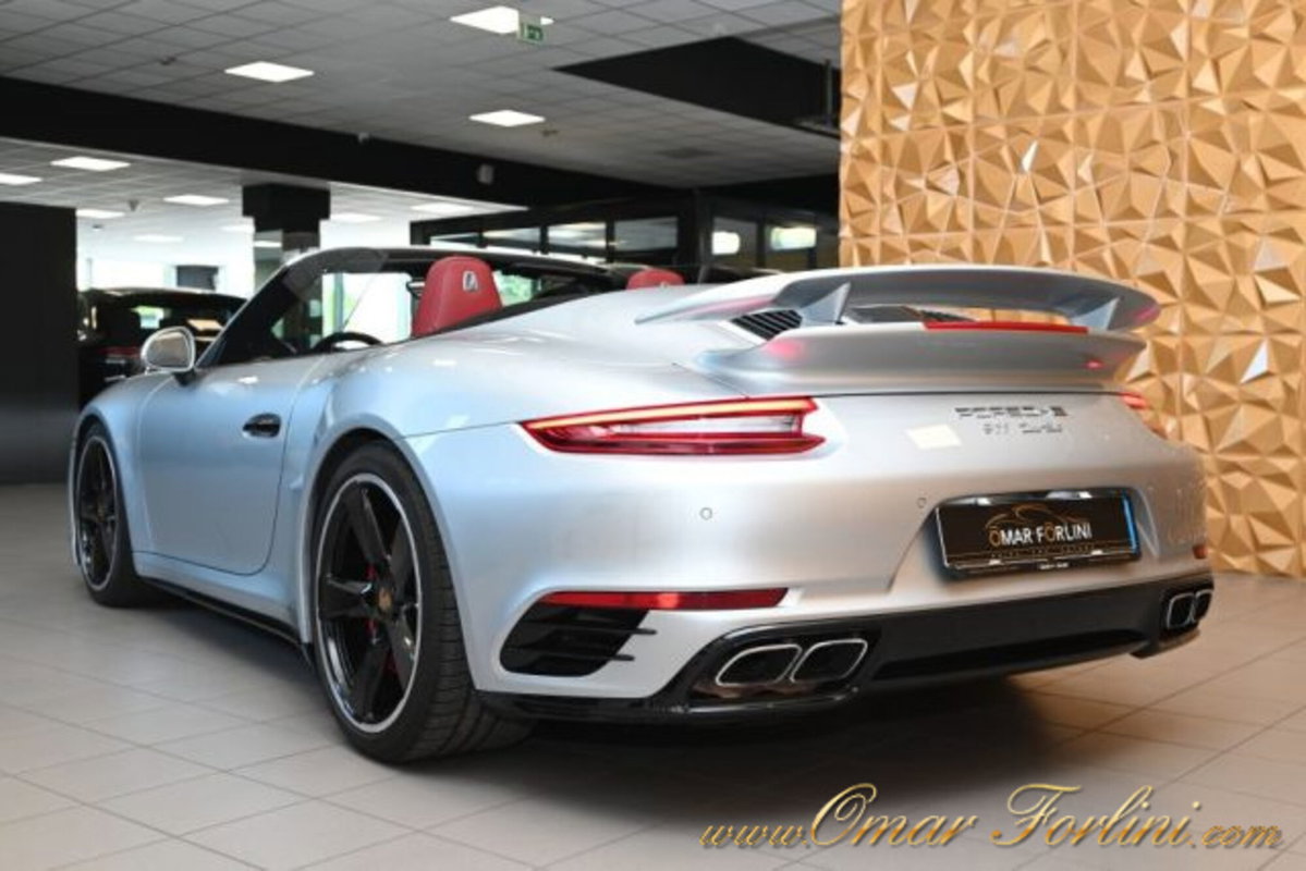 Porsche 911 Cabrio 3.8 Turbo (3)