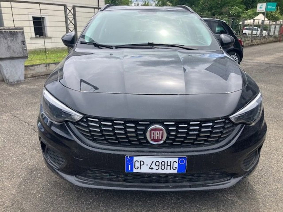 Fiat Tipo Station Wagon Tipo 1.4 T-Jet 120CV GPL SW Easy (2)