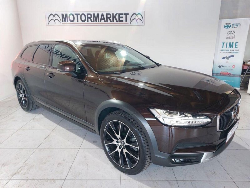 Volvo V90 Cross Country D5 AWD Geartronic Pro usato