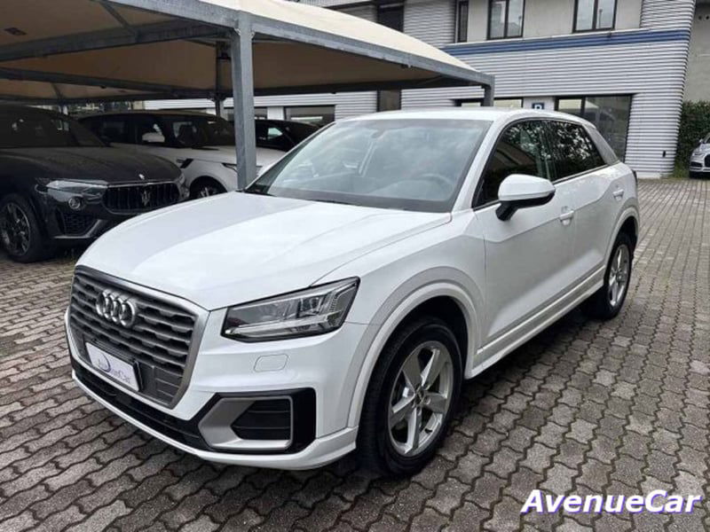 Audi Q2 35 2.0 tdi Business quattro s-tronic