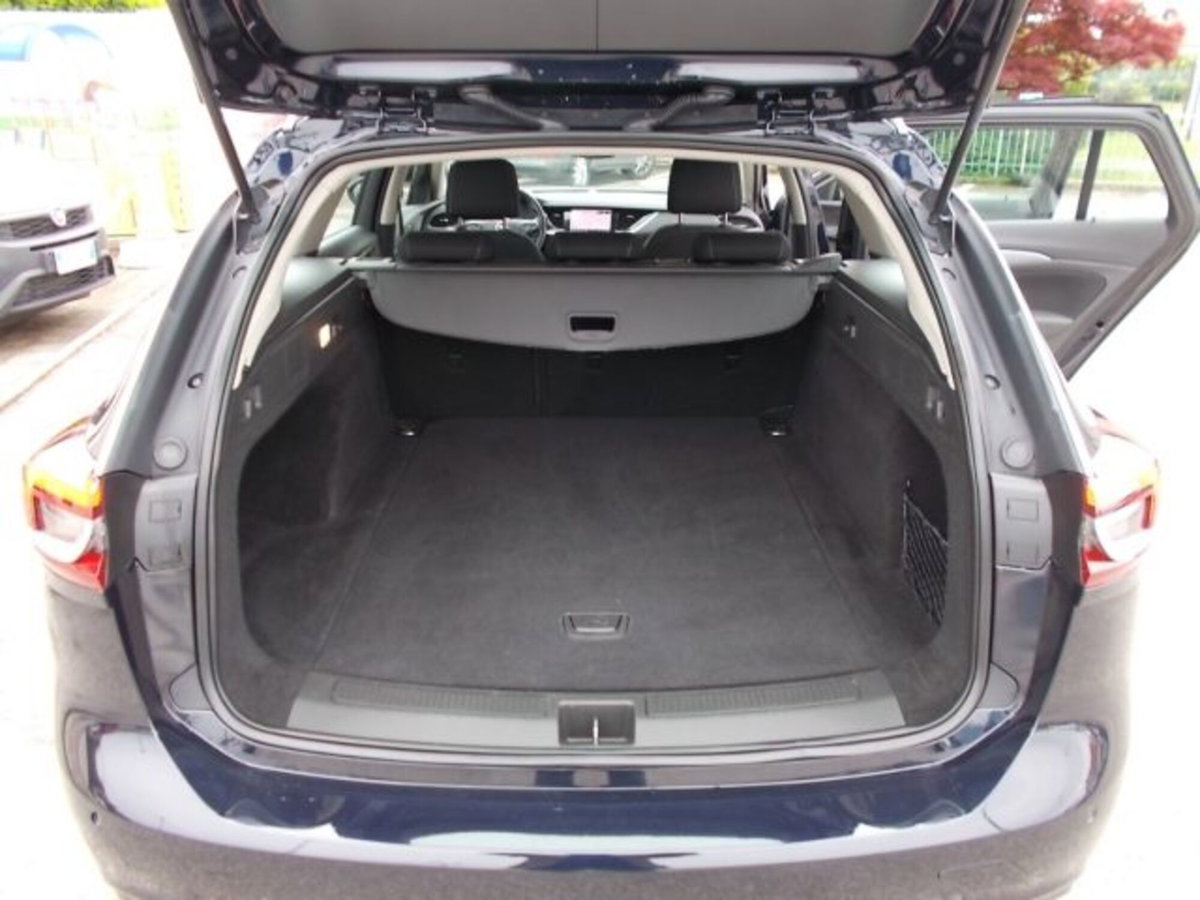 Opel Insignia Station Wagon 2.0 CDTI S&S aut. Sports Business (16)