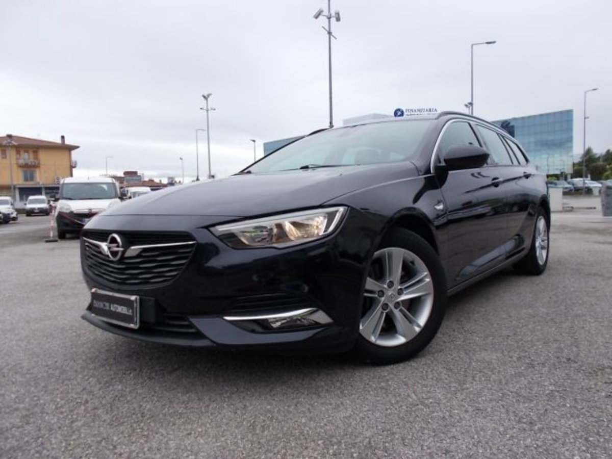 Opel Insignia Station Wagon 2.0 CDTI S&S aut. Sports Business (2)