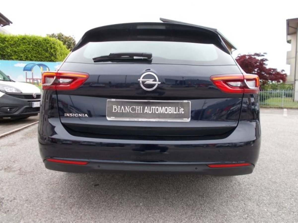 Opel Insignia Station Wagon 2.0 CDTI S&S aut. Sports Business (8)