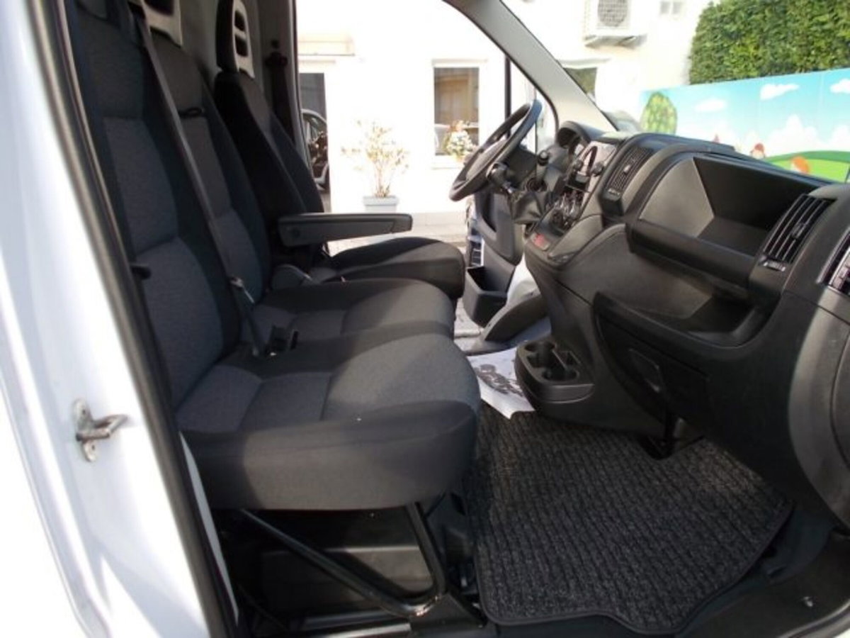 Fiat Ducato Furgone 30 2.3 MJT PC-TN Furgone (9)