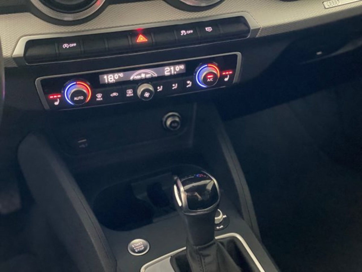 Audi Q2 Q2 35 TFSI S tronic Admired (14)