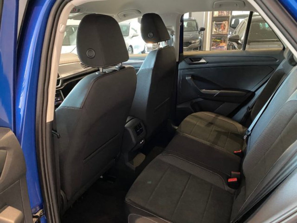 Volkswagen T-Roc 1.0 TSI Style (11)