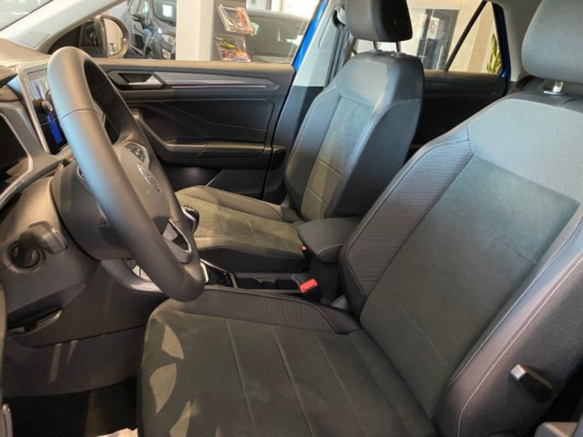Volkswagen T-Roc 1.0 TSI Style (9)