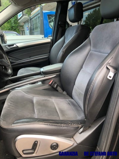 Mercedes-Benz Classe ML 280 CDI Sport (13)