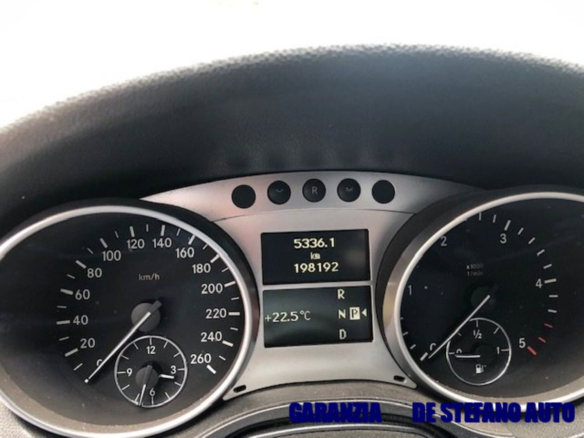 Mercedes-Benz Classe ML 280 CDI Sport (7)