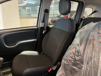 Fiat Panda 1.0 FireFly S&S Hybrid City Cross (16)