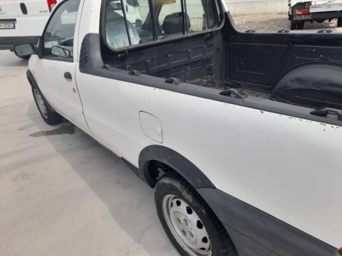 Fiat Strada 75 cat Pick-up (4)