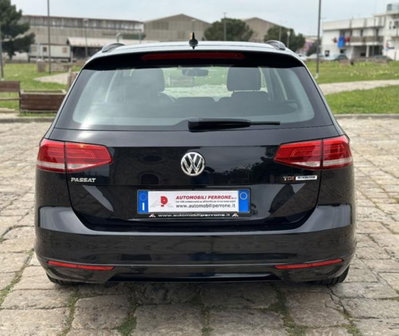 Volkswagen Passat Variant 1.6 TDI SCR DSG Business BMT (13)