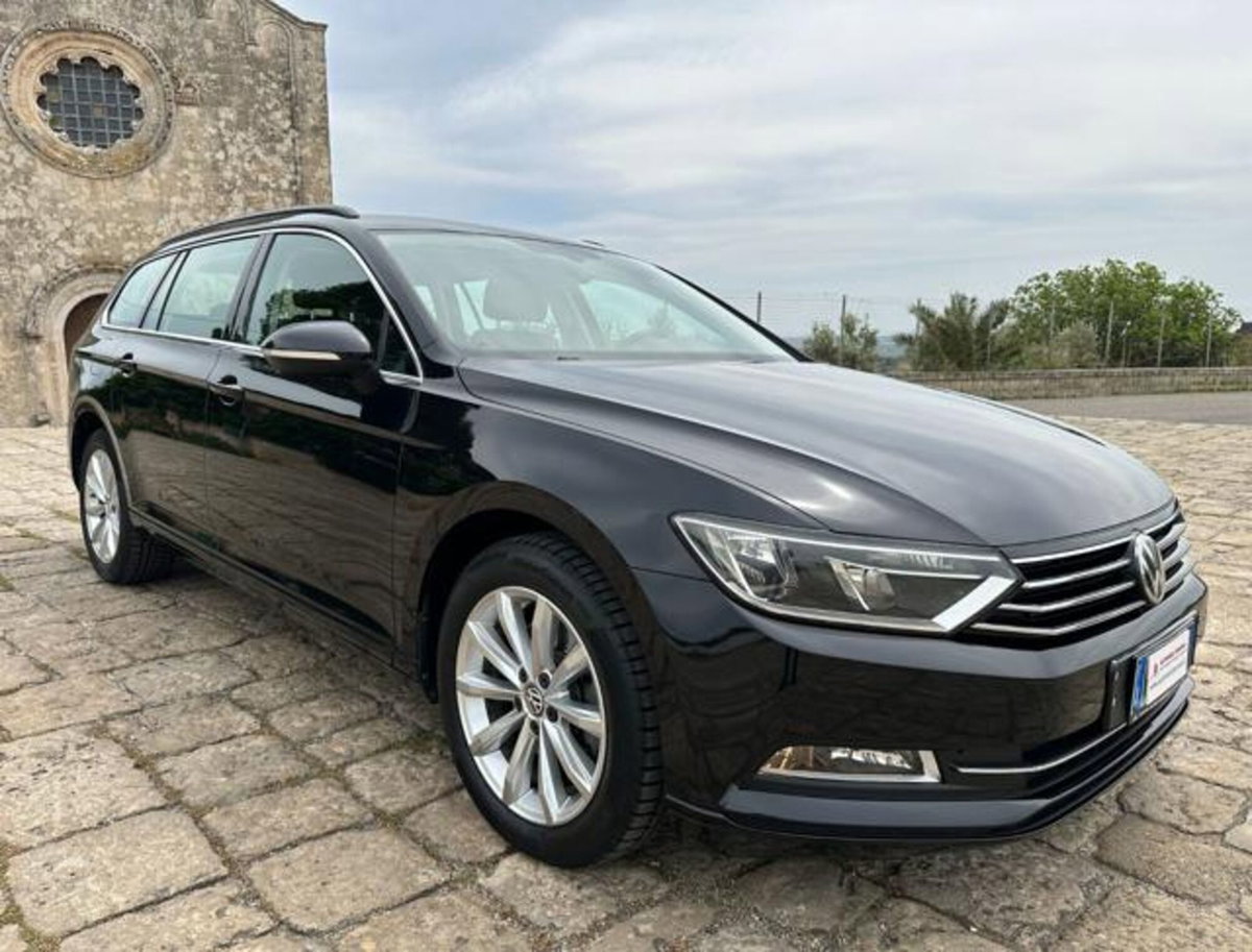 Volkswagen Passat Variant 1.6 TDI SCR DSG Business BMT (16)