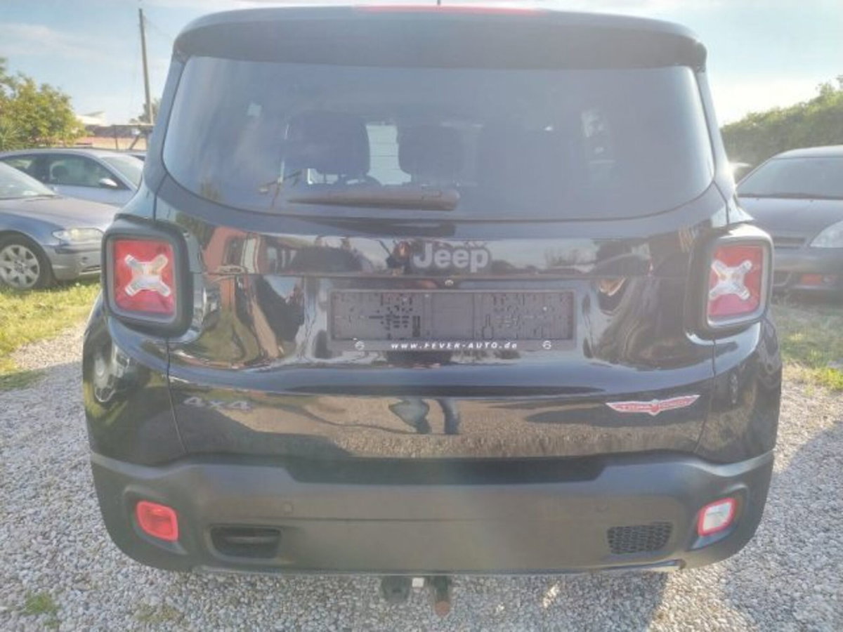 Jeep Renegade 2.0 Mjt 170CV 4WD Active Drive Low Trailhawk (5)