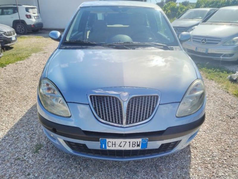 Lancia Ypsilon 1.2 New Oro