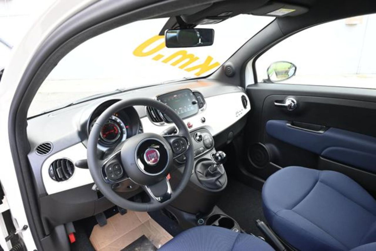 Fiat 500 1.0 Hybrid Club (12)