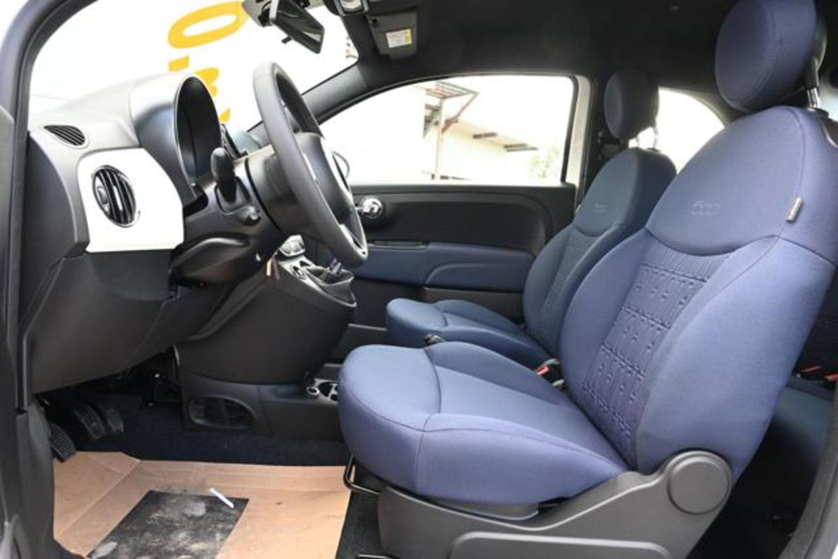 Fiat 500 1.0 Hybrid Club (13)