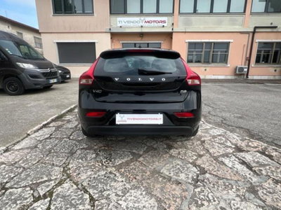 Volvo V40 D2 (5)