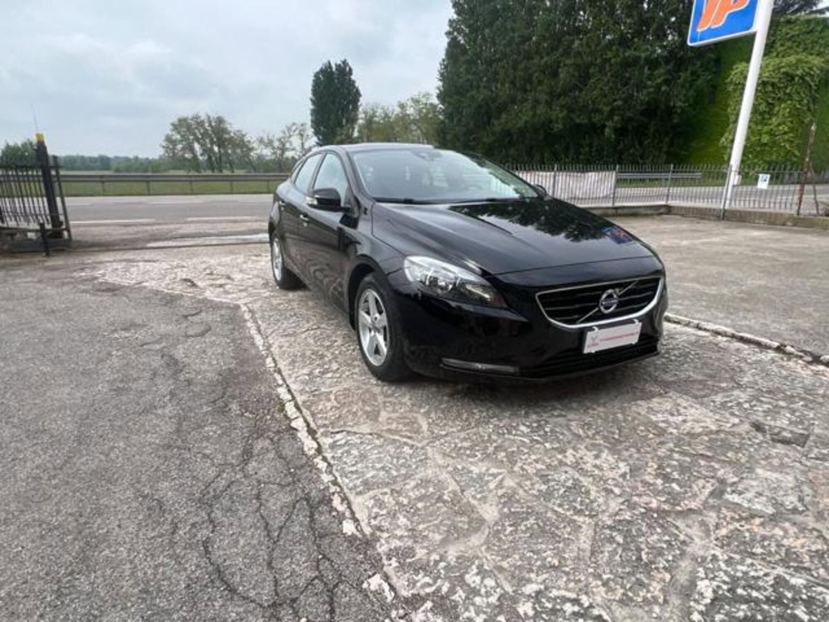 Volvo V40 D2 (7)