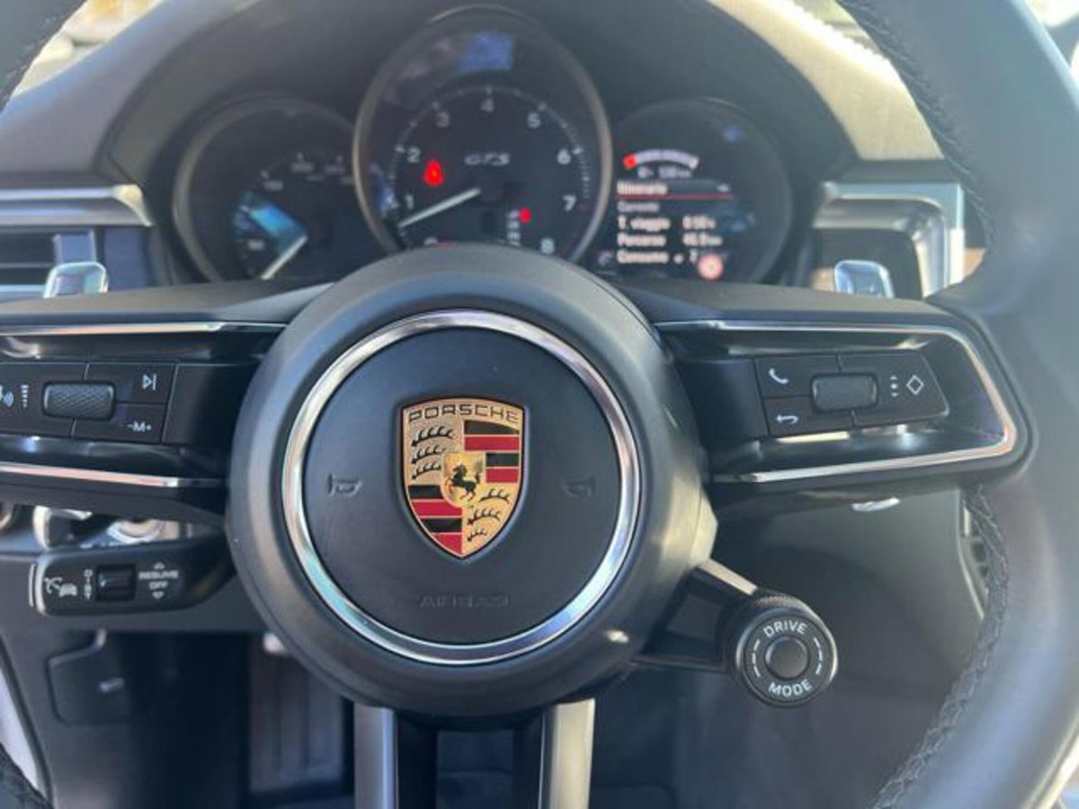 Porsche Macan 2.9 GTS 440cv pdk (17)