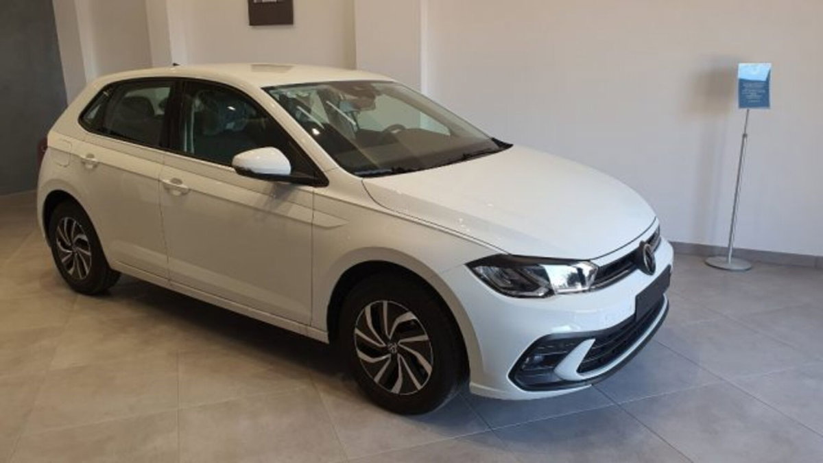 Volkswagen Polo 1.0 tsi Life 95cv (8)