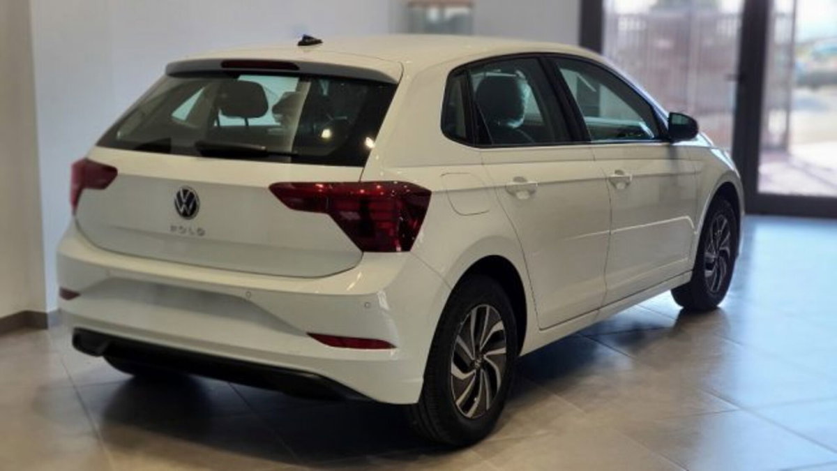 Volkswagen Polo 1.0 tsi Life 95cv (5)