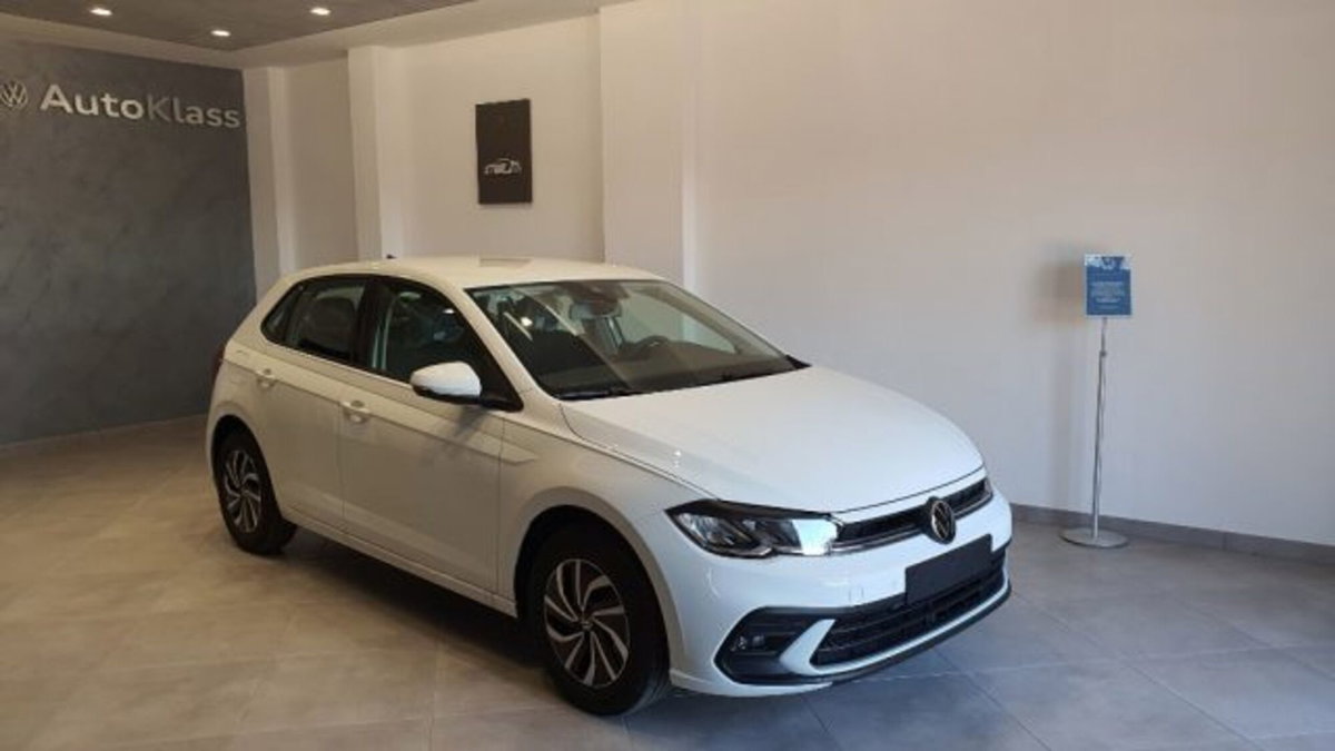 Volkswagen Polo 1.0 tsi Life 95cv (6)