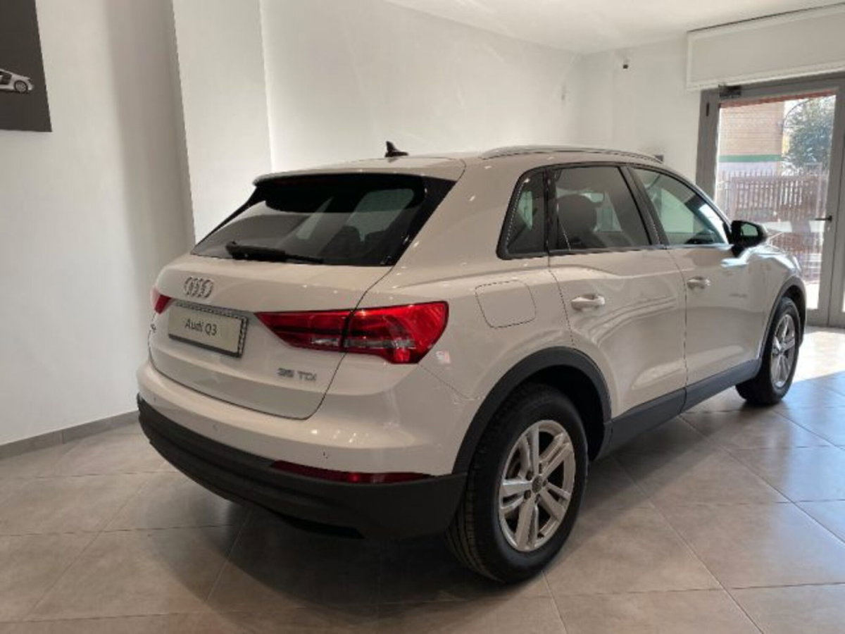 Audi Q3 Sportback 35 TDI quattro S tronic Business Plus (5)