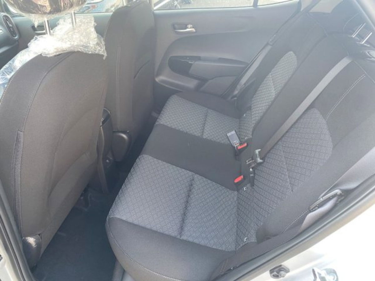 Kia Picanto 1.0 12V 5 porte AMT Urban (11)