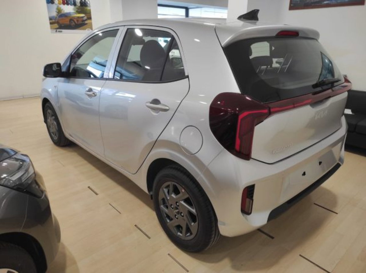 Kia Picanto 1.0 12V 5 porte AMT Urban (9)