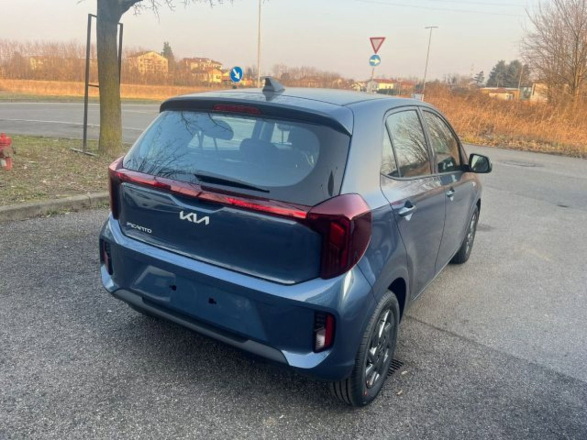Kia Picanto 1.0 12V 5 porte AMT Urban (7)