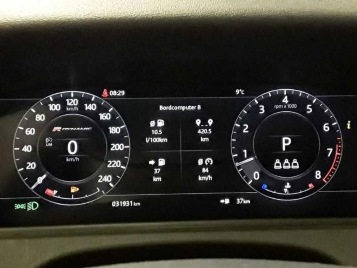 Land Rover Range Rover Velar 3.0 V6 SD6 300 CV R-Dynamic (6)