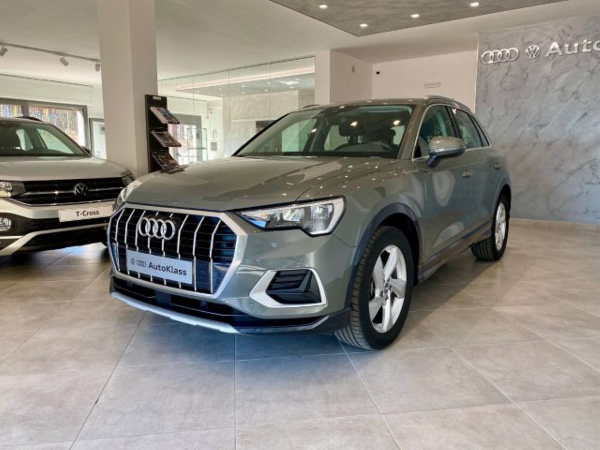 Audi Q3 35 TDI Business (18)