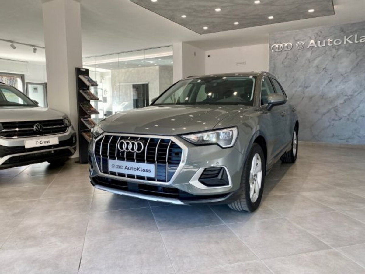 Audi Q3 35 TDI Business (7)