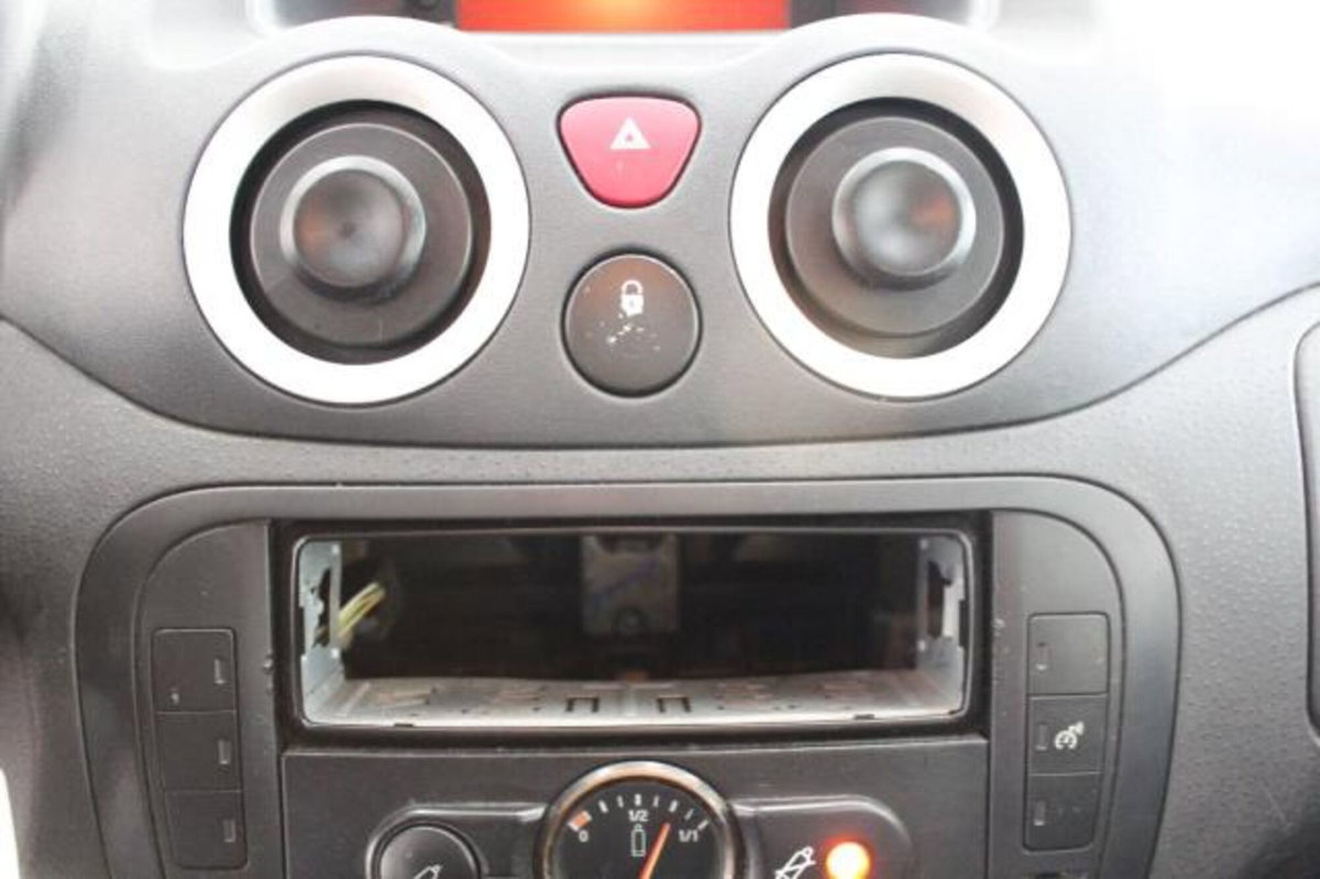 Citroen C3 1.4 Perfect Bi Energy M (13)