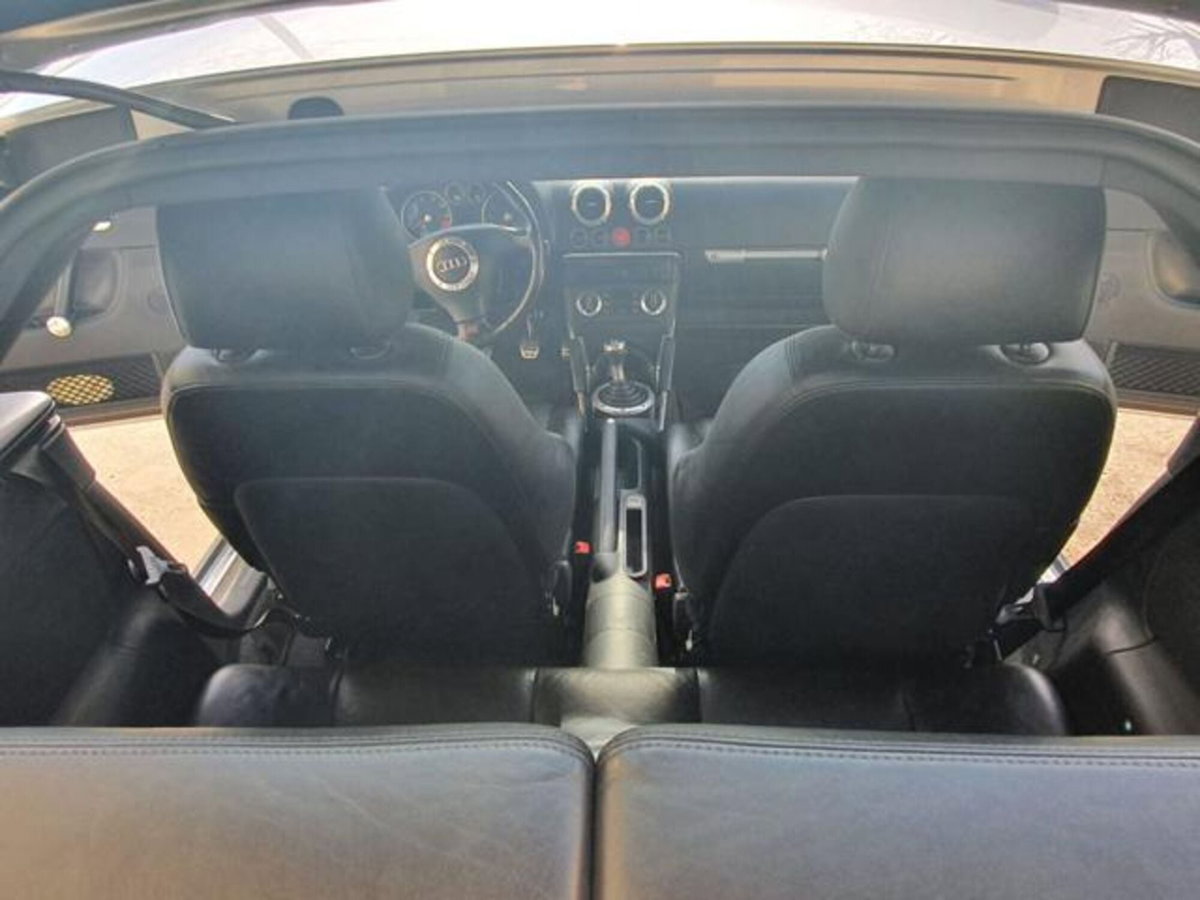 Audi TT Coupé 1.8 T 20V 225 CV cat quattro (12)