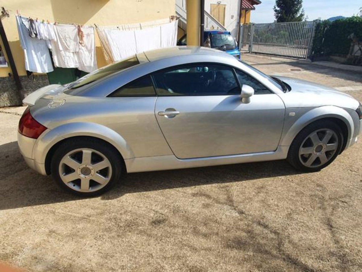 Audi TT Coupé 1.8 T 20V 225 CV cat quattro (8)