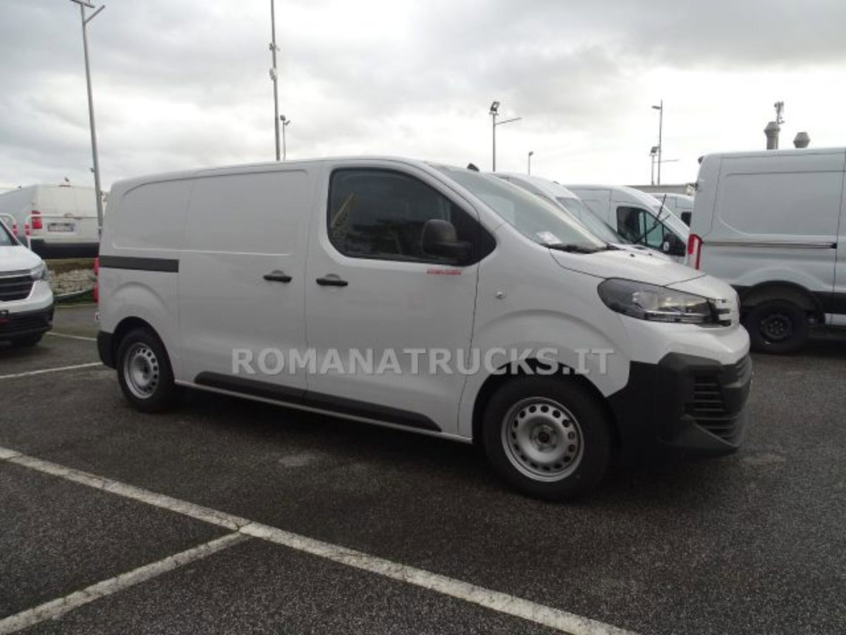 Peugeot Expert Furgone std 1.5 diesel 120cv S&S (12)