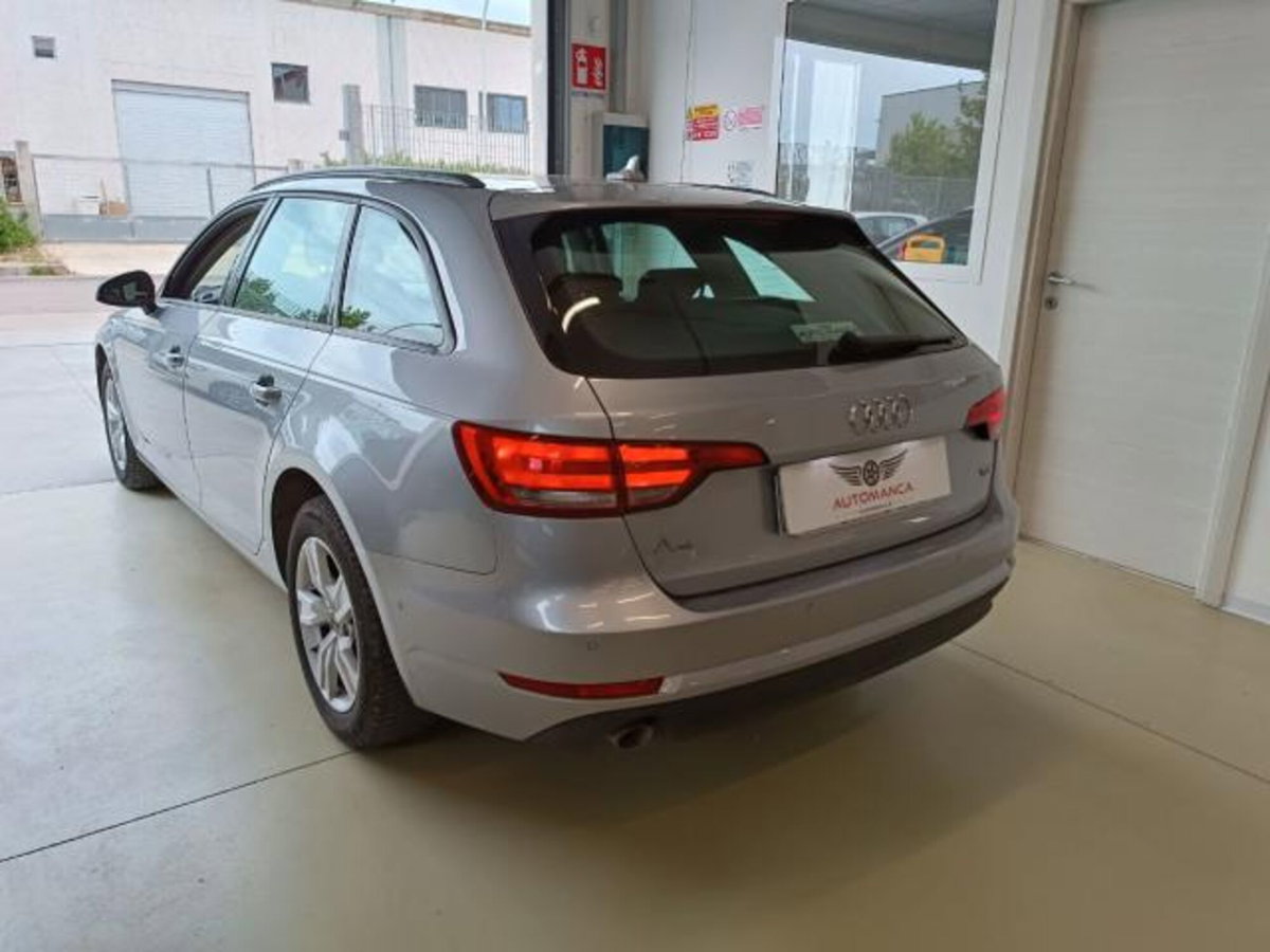 Audi A4 Avant 2.0 TDI 150 CV Sport (6)