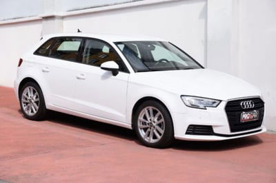 Audi A3 Sportback 30 g-tron S tronic Sport usata